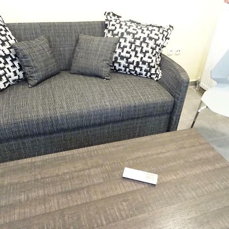 Down Town Comfort Apartment アテネ エクステリア 写真