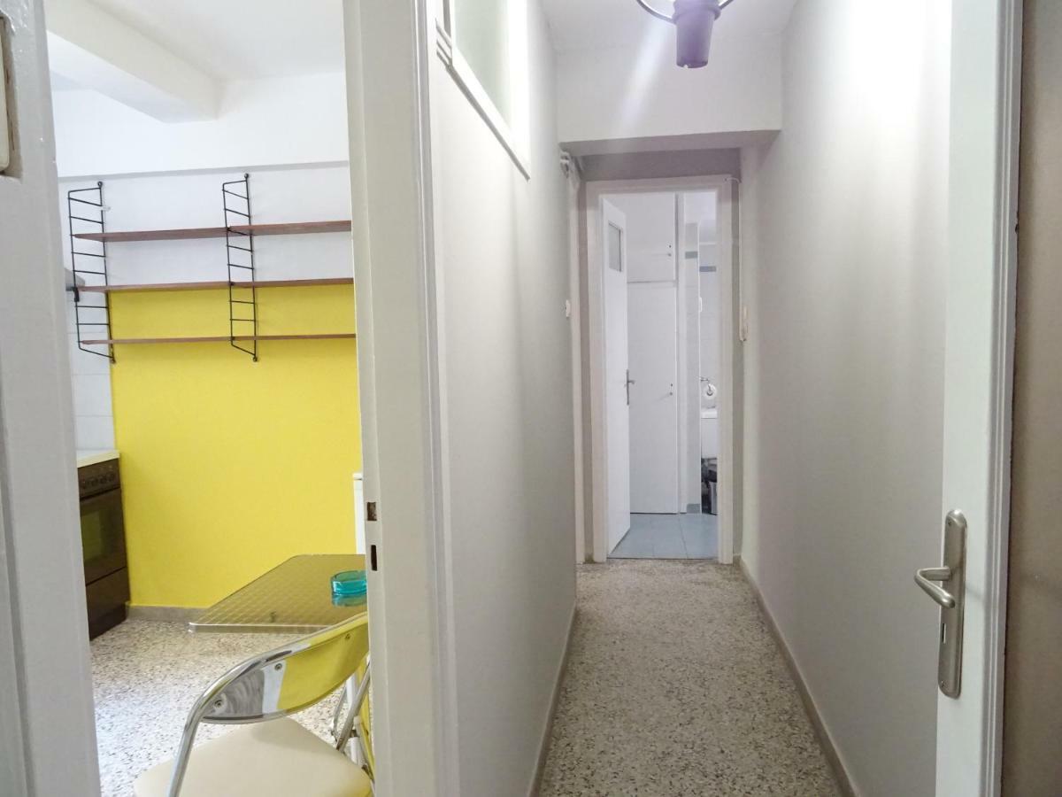 Down Town Comfort Apartment アテネ エクステリア 写真